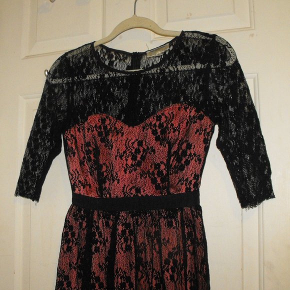 Peach and Lace Midi Dress - Picture 1 of 5